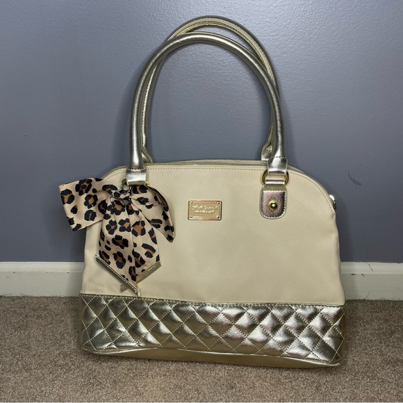 Betsey Johnson NY beige gold quilted shoulder purse cheetah bow - Picture 4 of 15